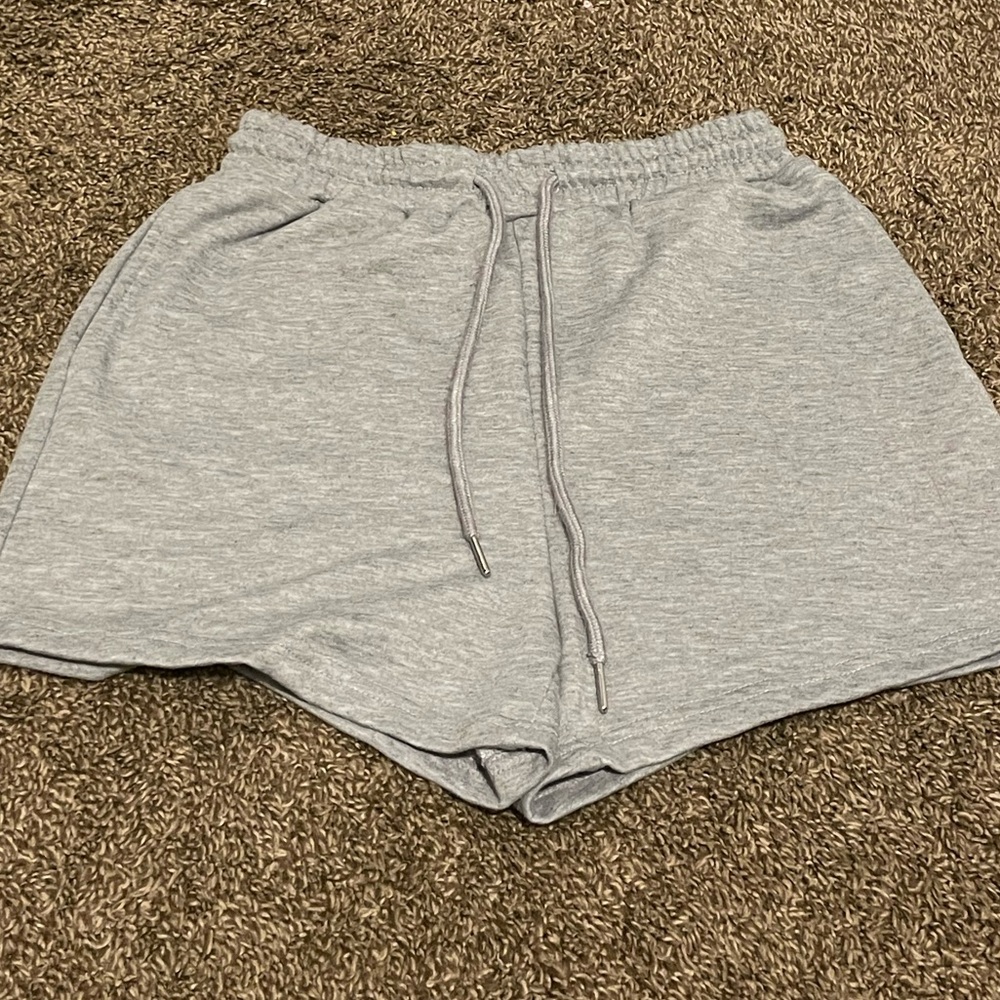 Grey jogger shorts size XS